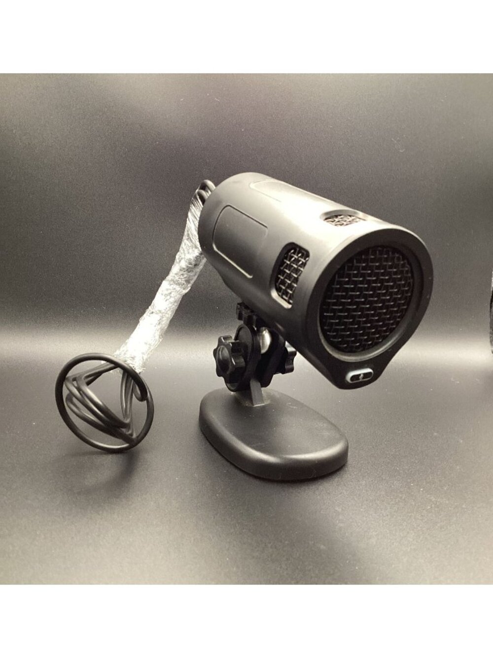 Blackweb USB Microphone BWA19HO011 Black USB Cord Included Tested Working Audio!